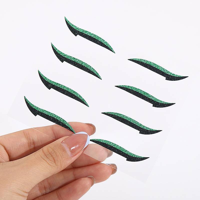 Eye liner sticker